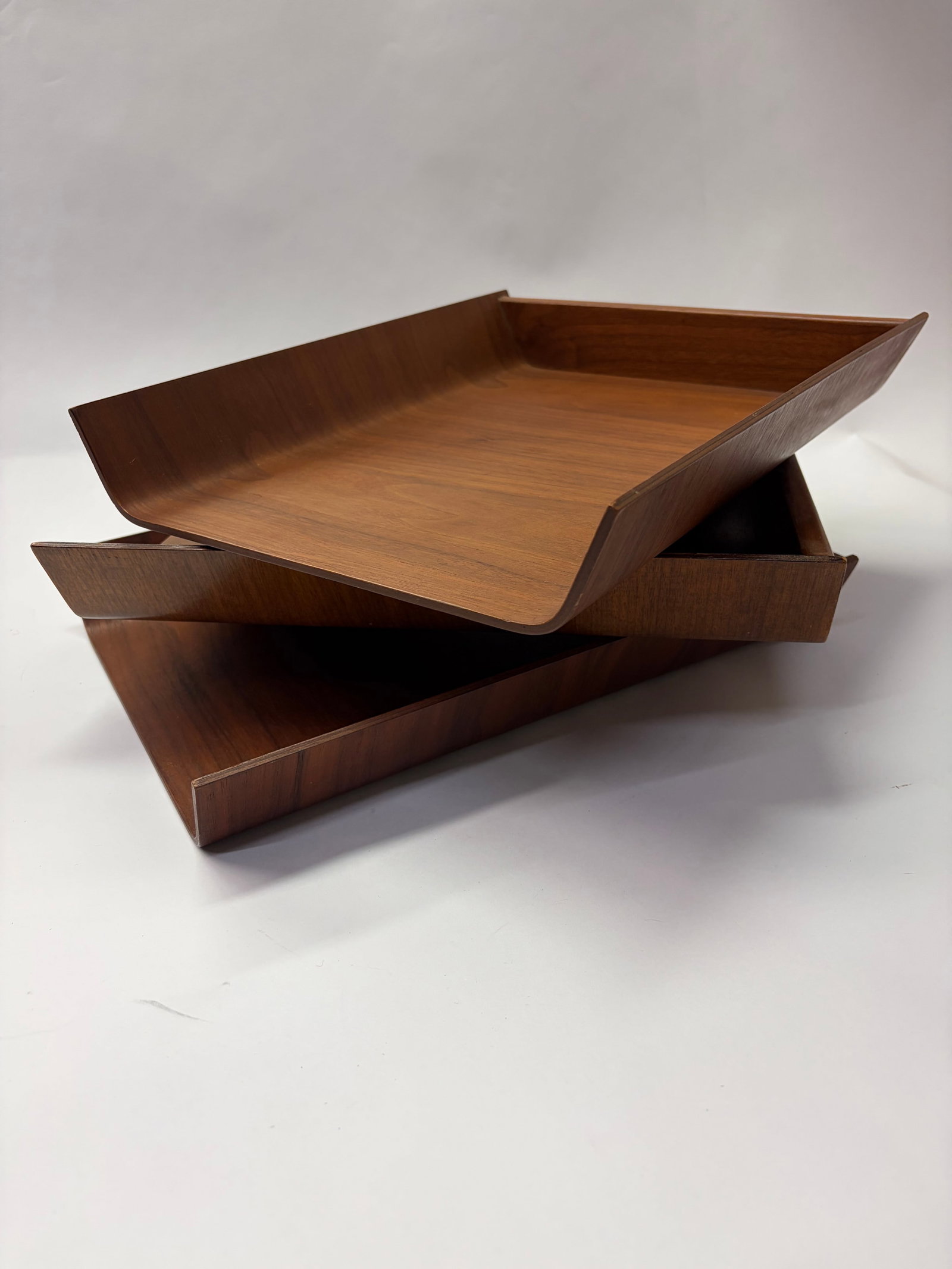 Set of Three Knoll Letter Trays (1 of 12)