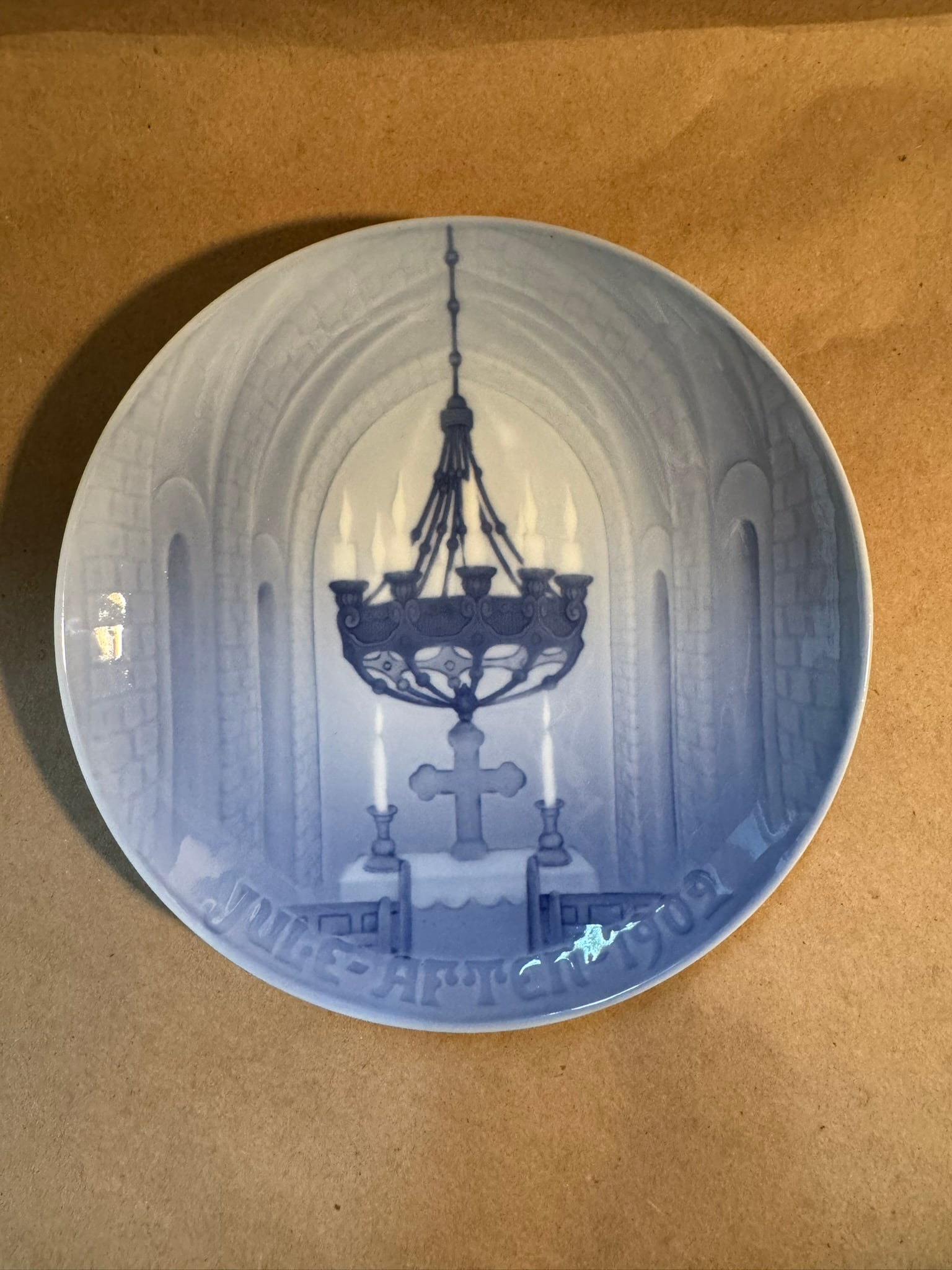 1902 - Interior of a Gothic church (1 of 3)