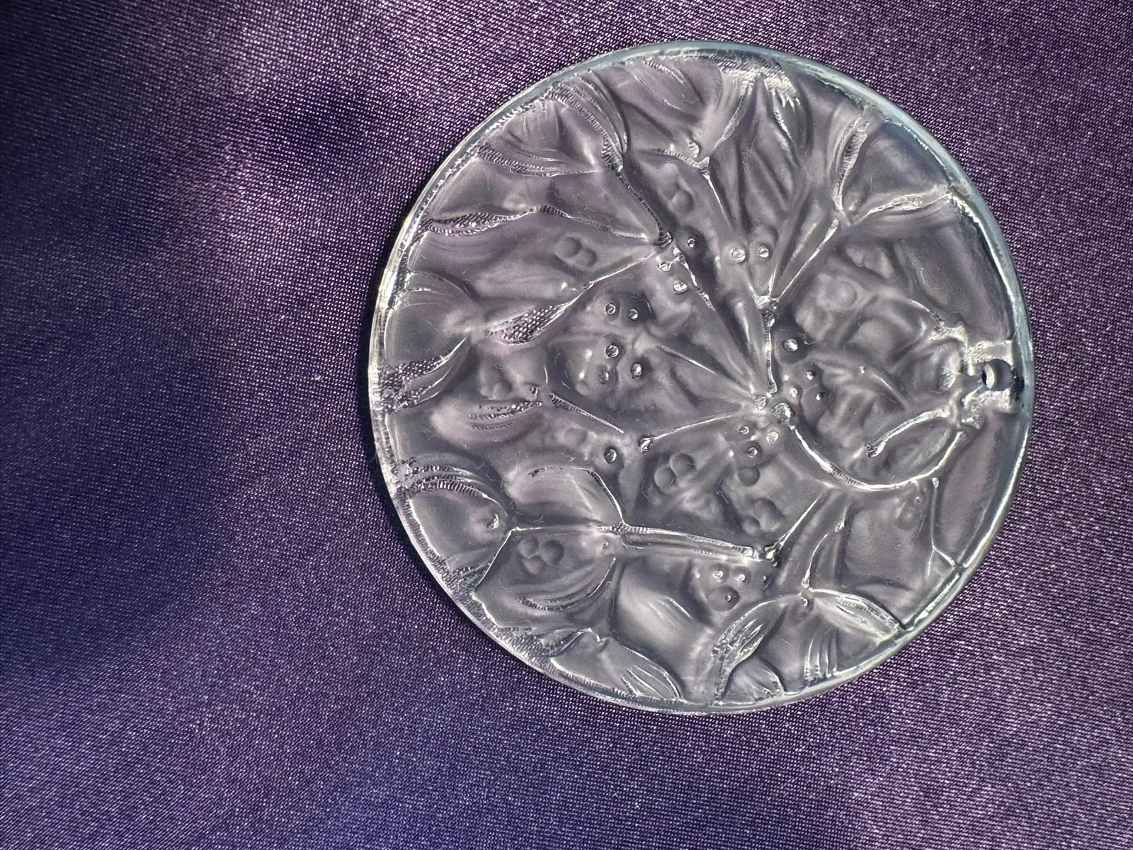 Lalique France Crystal Mistletoe Holiday Ornament 1988: A stunning Lalique France frosted crystal annual Christmas ornament featuring an intricate mistletoe and leaf motif in high relief. Perfect for collectors.