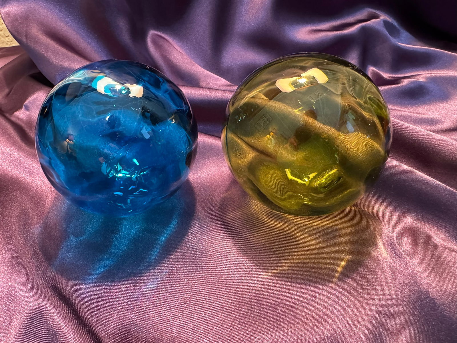 Set of 2 Blown Art Glass Decorative Spheres (1 of 2)