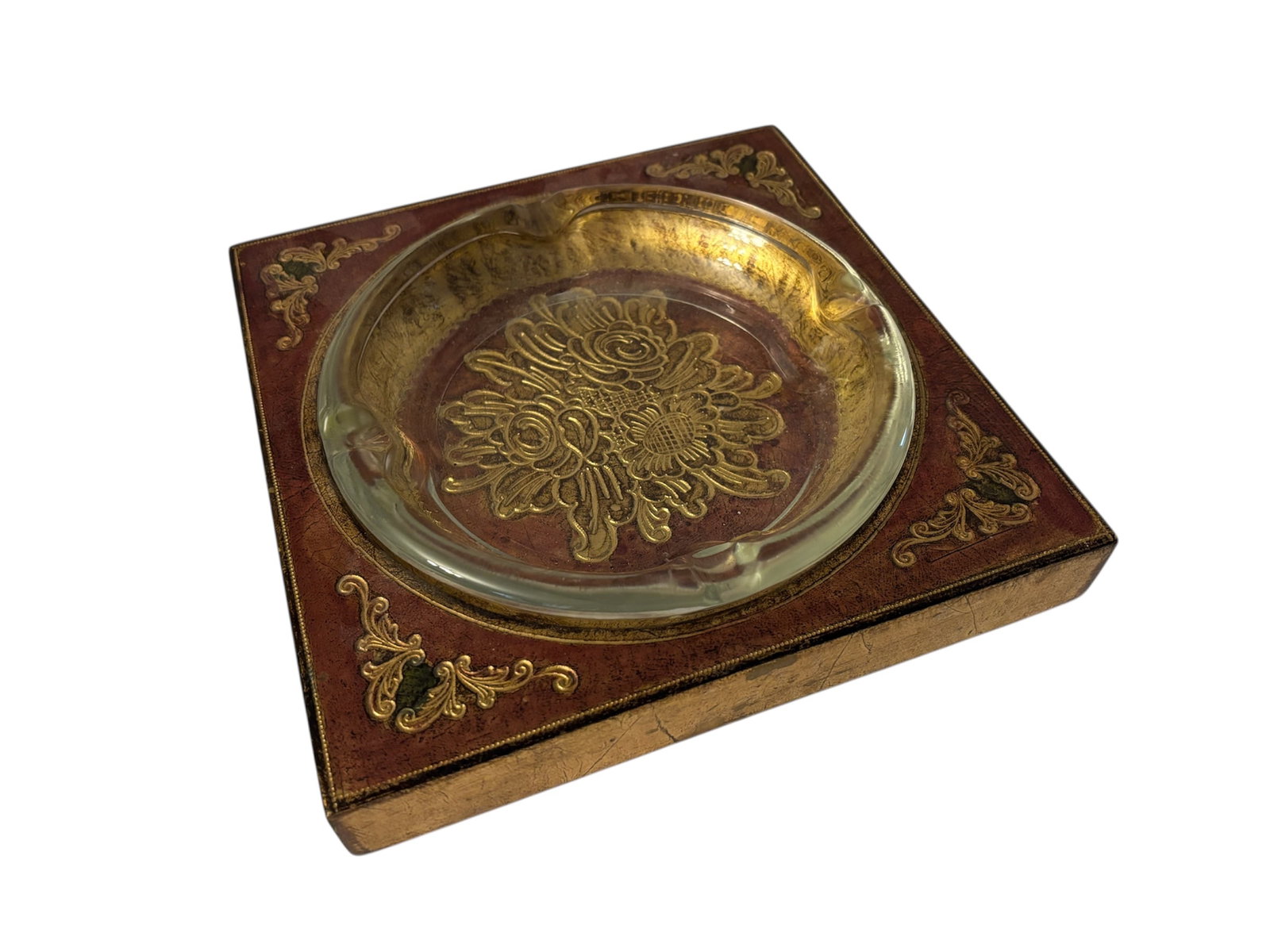 Italian Florentine Gilt Wood & Glass Ashtray (1 of 7)