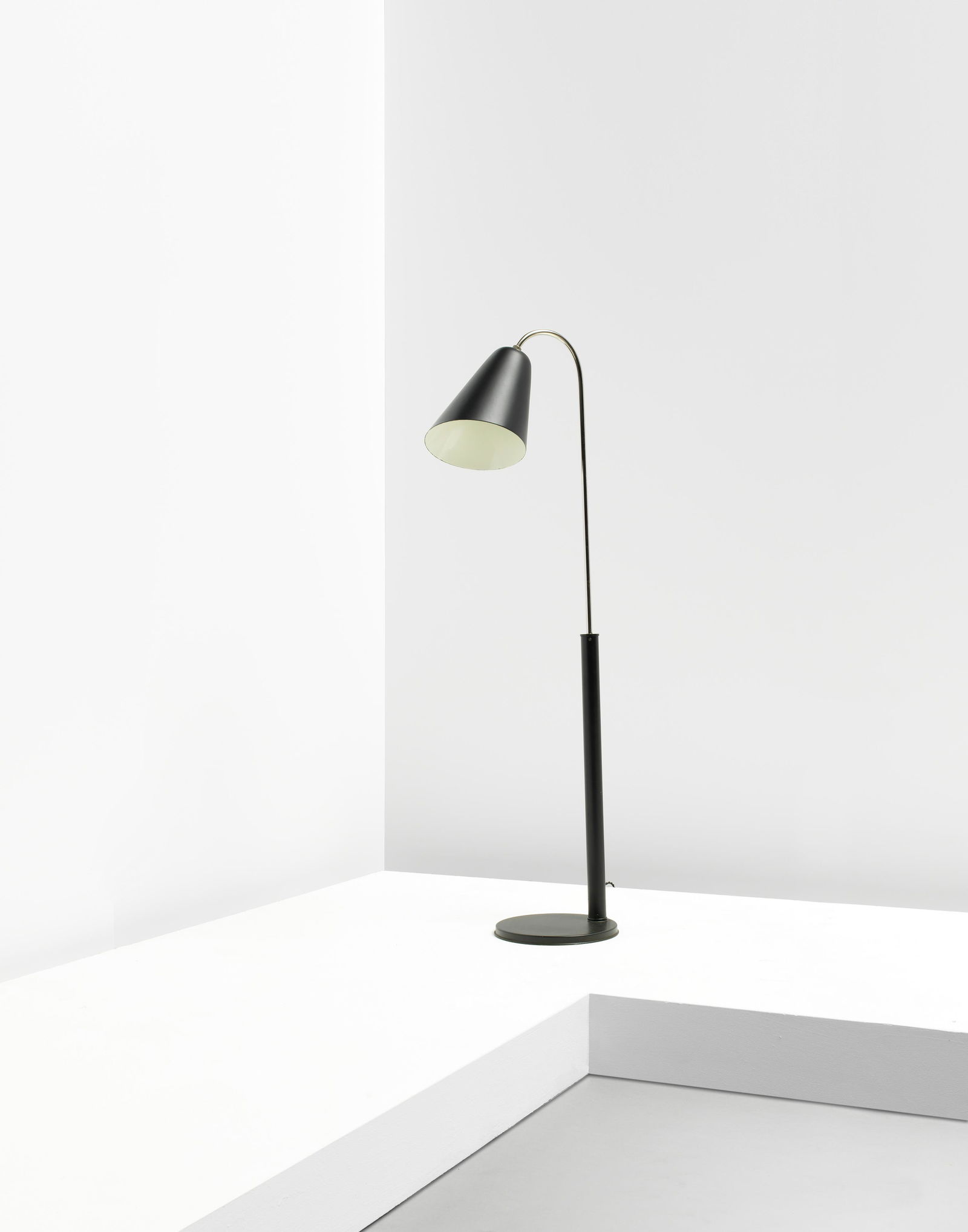 Vilhelm Lauritzen and Frits Schlegel Standard lamp,: Vilhelm Lauritzen and Frits Schlegel Standard lamp, designed 1929 Painted aluminium, nickel-plated brass, painted steel. 125 cm high Manufactured by Louis Poulsen, Copenhagen, Denmark. Footnotes: Pro