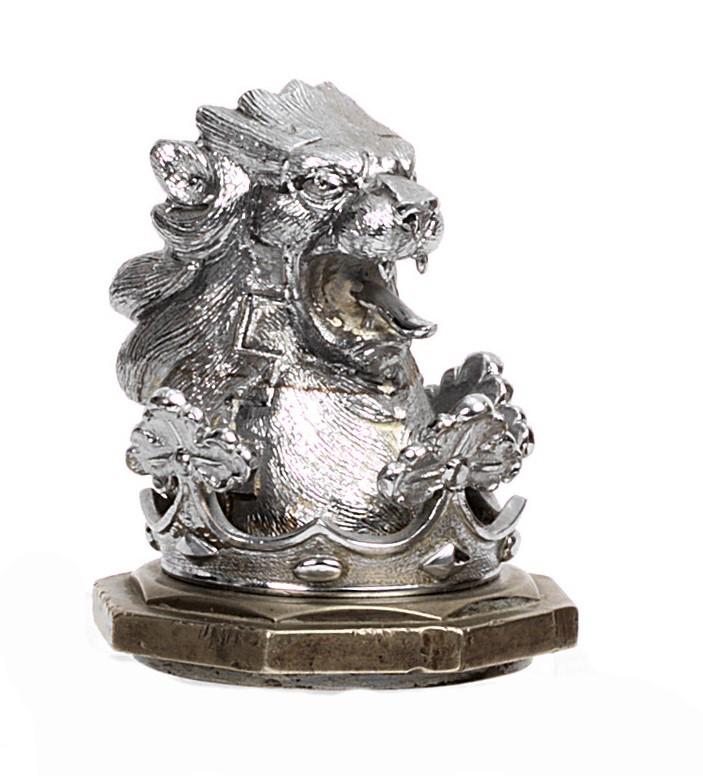 A 'HERALDIC' MASCOT, BRITISH, 1930S (1 of 1)