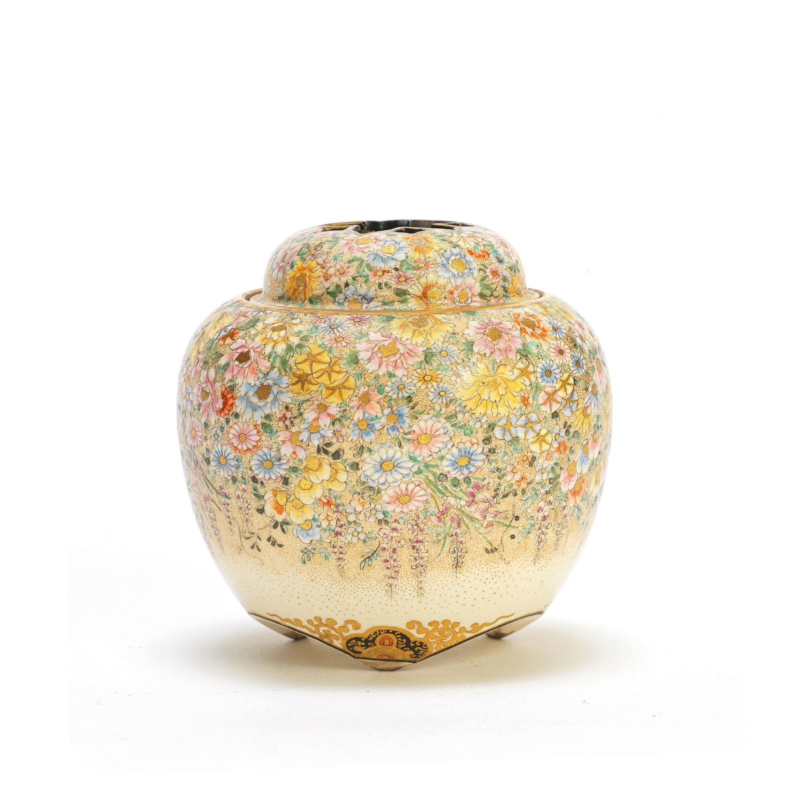 A SATSUMA TRIPOD KORO AND COVER By Sozan, Meiji Period (0321) on Nov