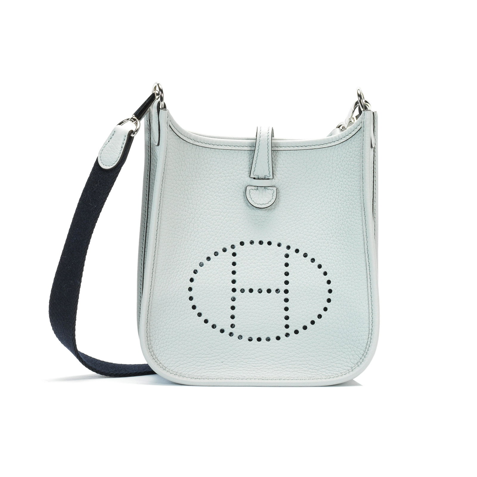 A BLEU PALE AND INDIGO CLÉMENCE AMAZONE EVELYNE: A BLEU PALE AND INDIGO CLÉMENCE AMAZONE EVELYNE TPM Hermès, 2020 Bleu Pale body with Indigo Amazone strap, palladium hardware Condition Grade A 17cm wide, 19cm high, 55cm shoulder drop, incl