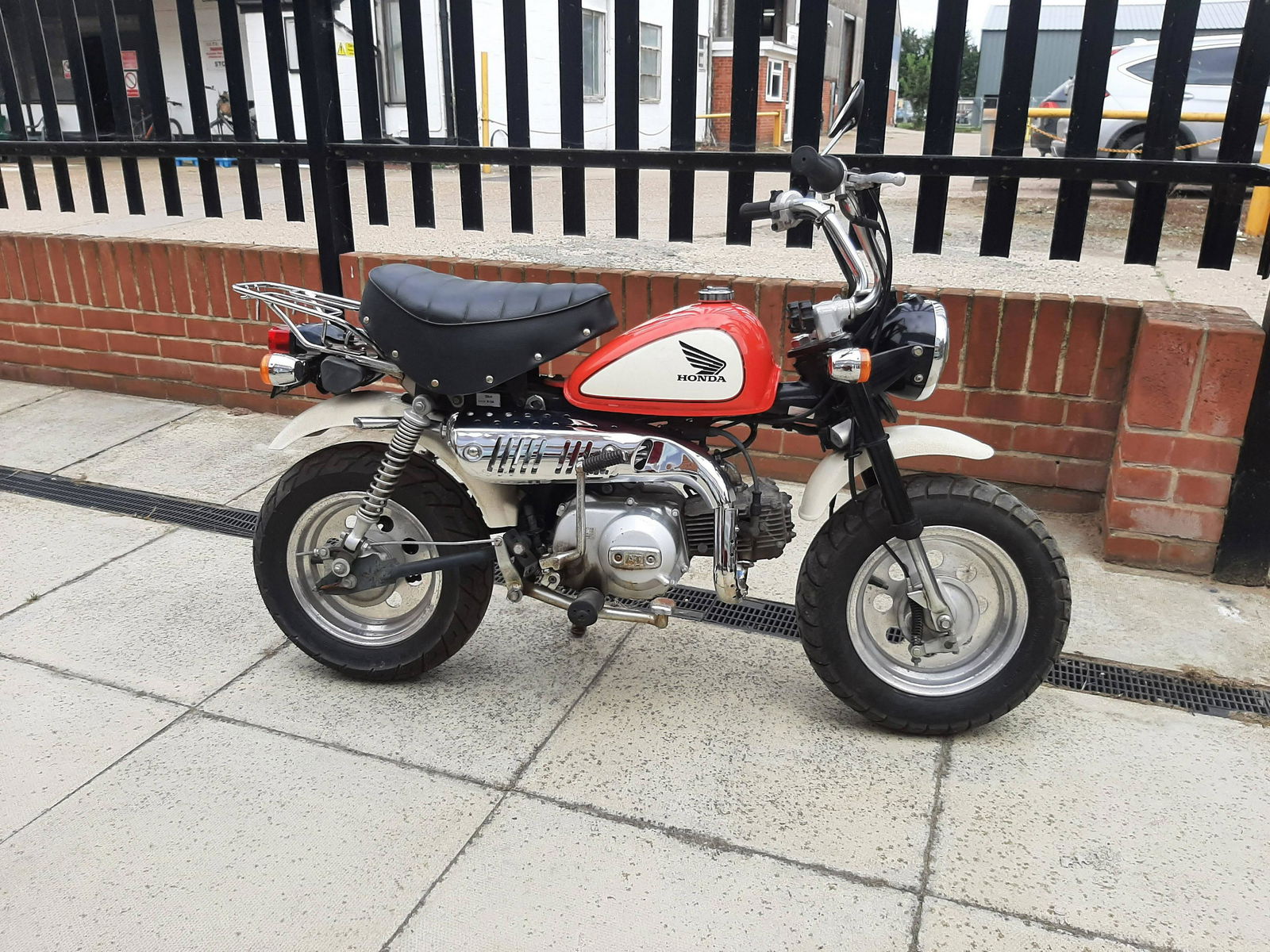 Monkey bike best sale frame