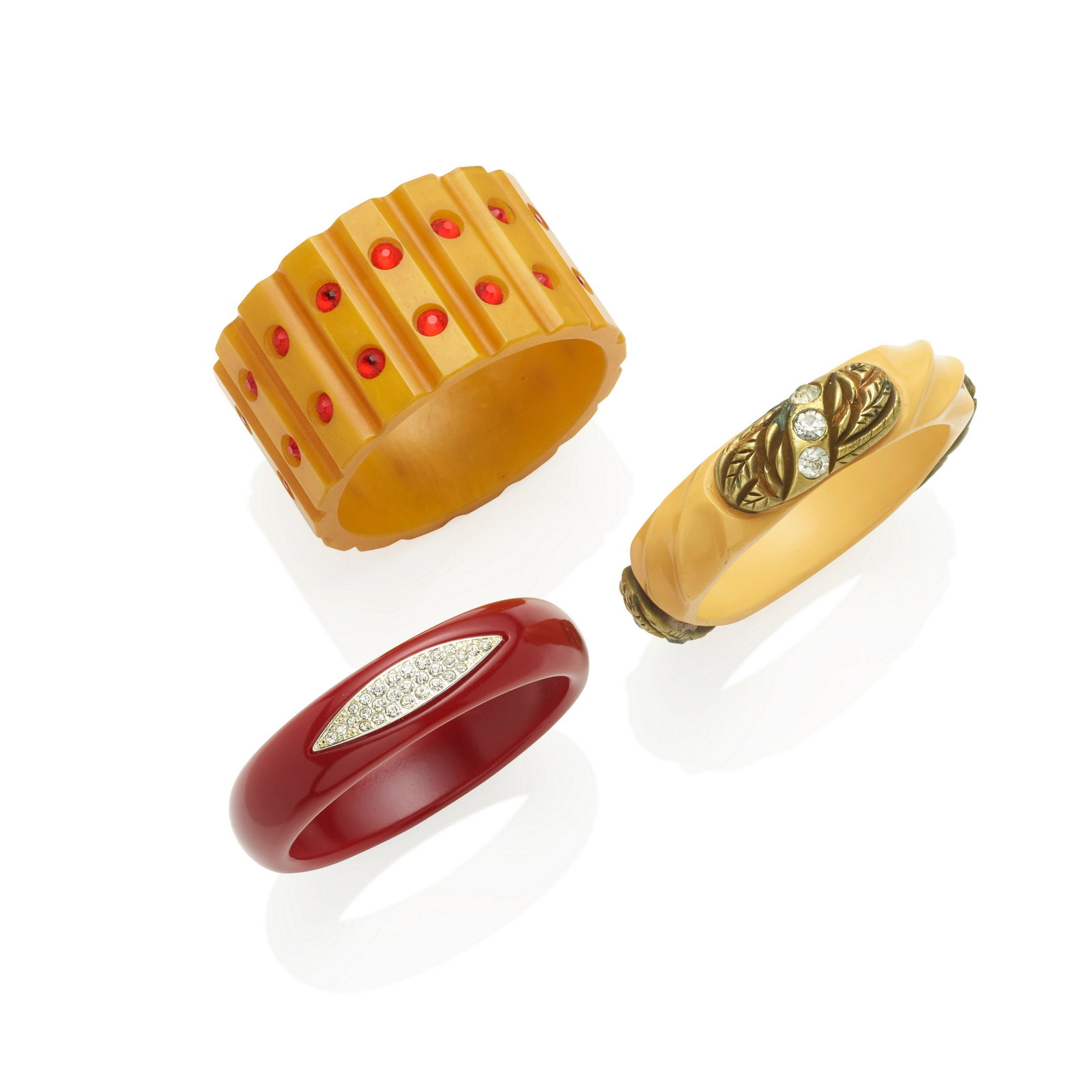 THREE BAKELITE ENCRUSTED BANGLE BRACELETS (1 of 1)