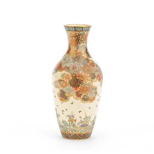 A SMALL SATSUMA BOTTLE VASE By Yabu Meizan, Meiji Period May 10, 2022 Bonhams in England