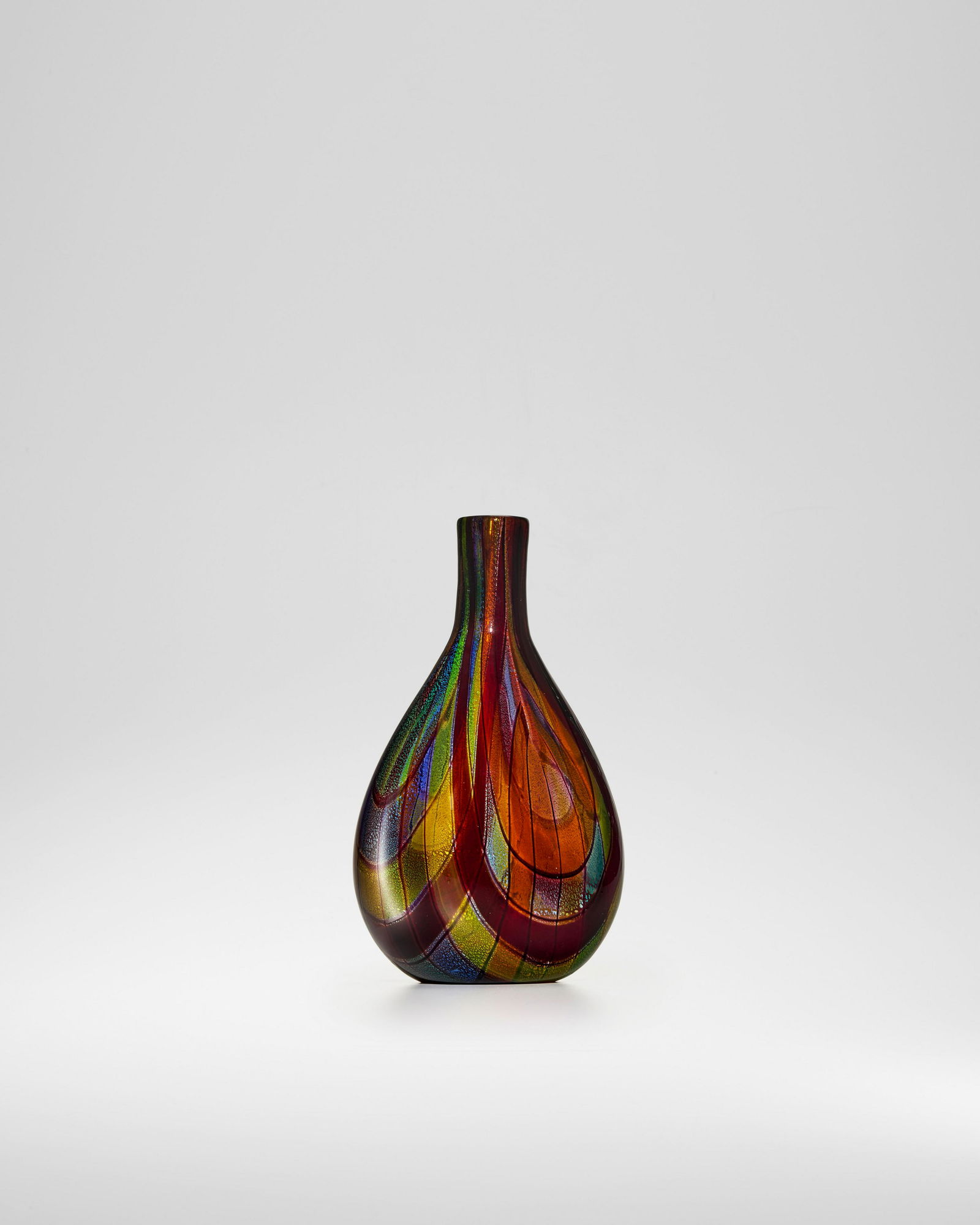 ERCOLE BAROVIER (1889-1974) Oriente Vasecirca 1940for Barovier & Toso, glass internally decorate... (1 of 4)