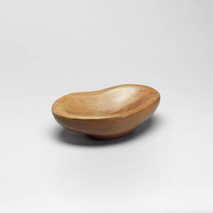 Alexandre Noll Bowl, circa 1950: Alexandre Noll Bowl, circa 1950 Pear. 9.5 x 30 x 8.5 cm Underside incised ANoll.