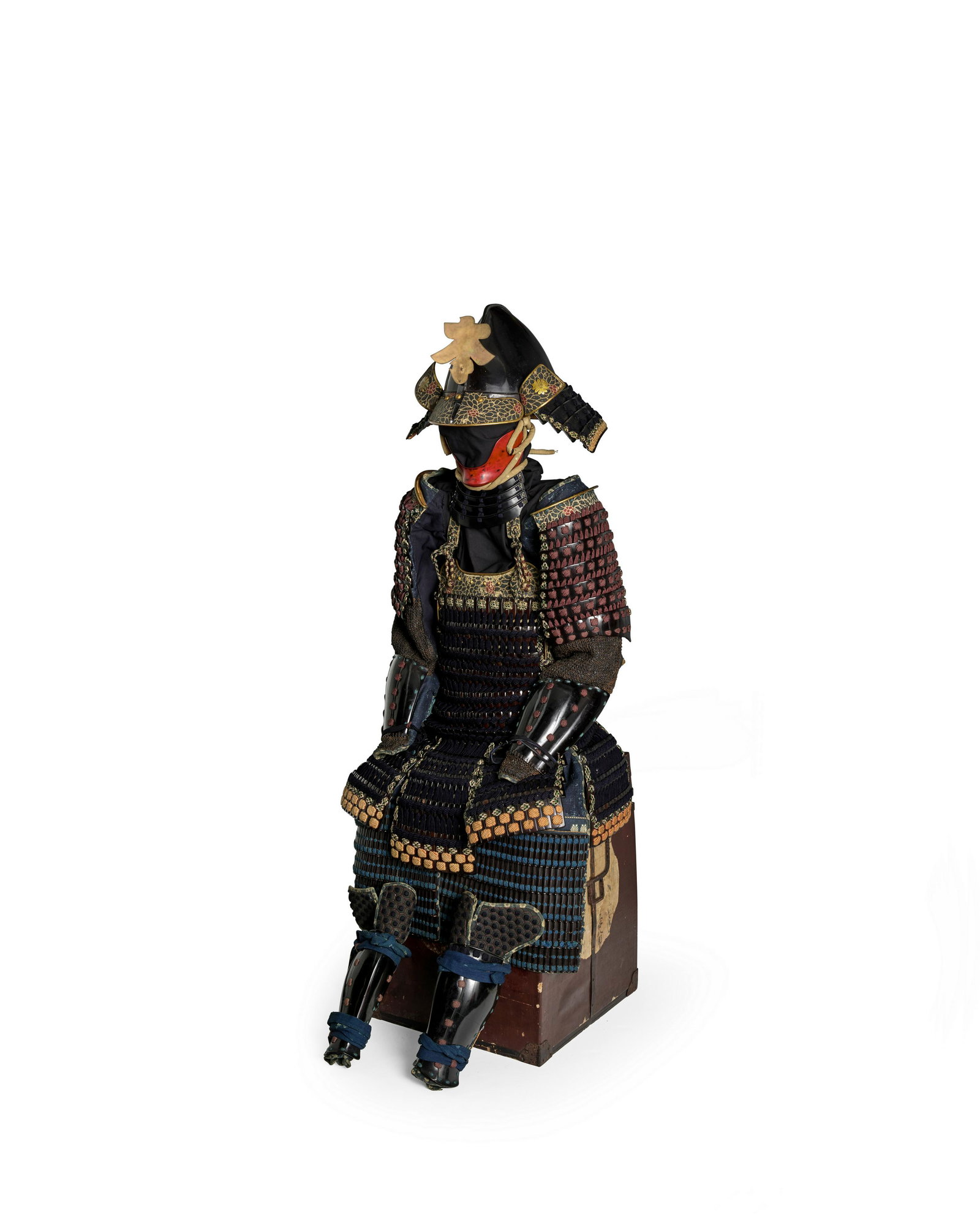 A BLACK-LACQUER NERIKAWA SUIT OF ARMOR WITH A HARAMAKI DŌ Edo period (1615-1868), 19th century (1 of 2)