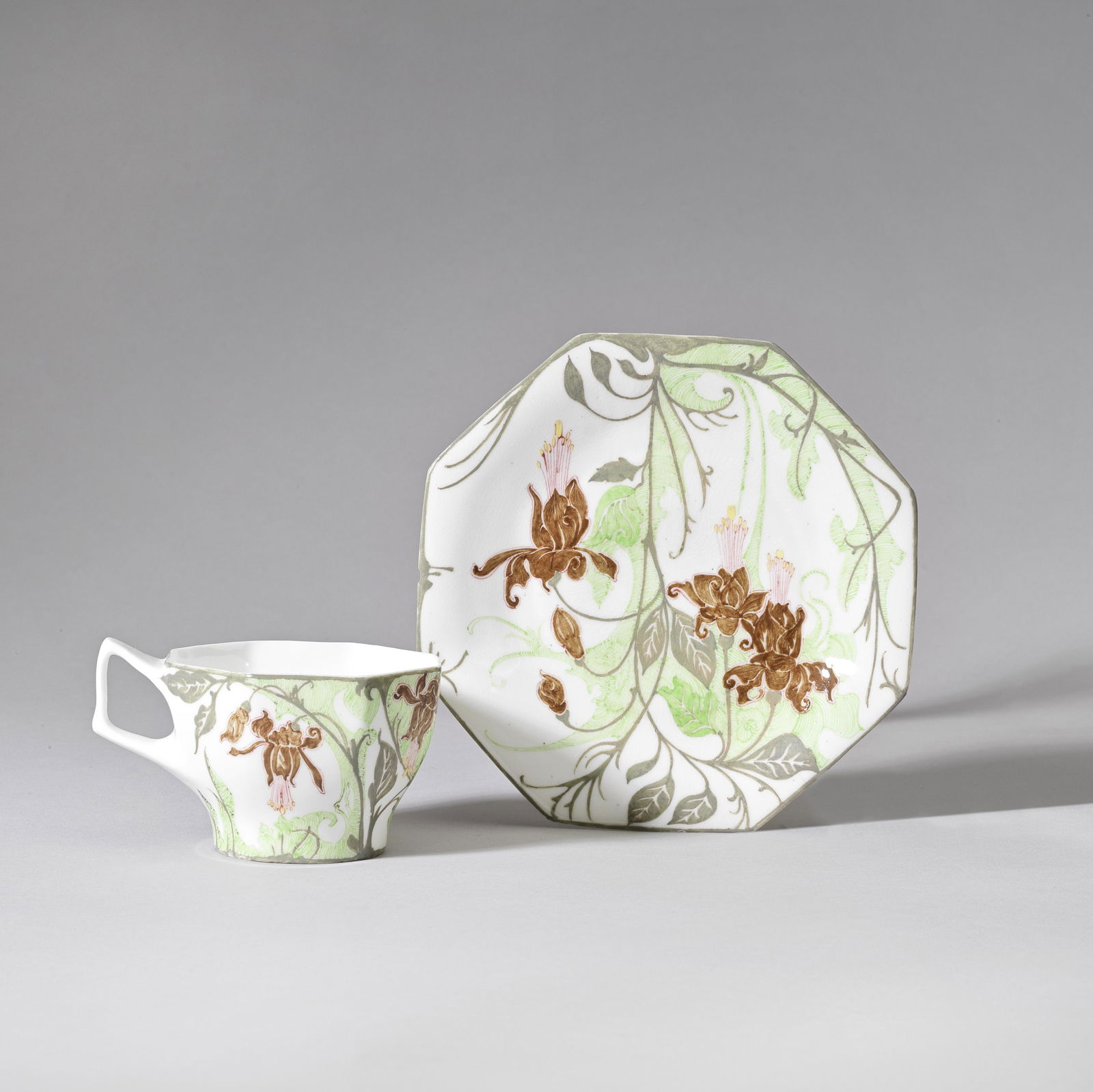 Rozenburg Octagonal cup and saucer, 1909-1910 (1 of 1)