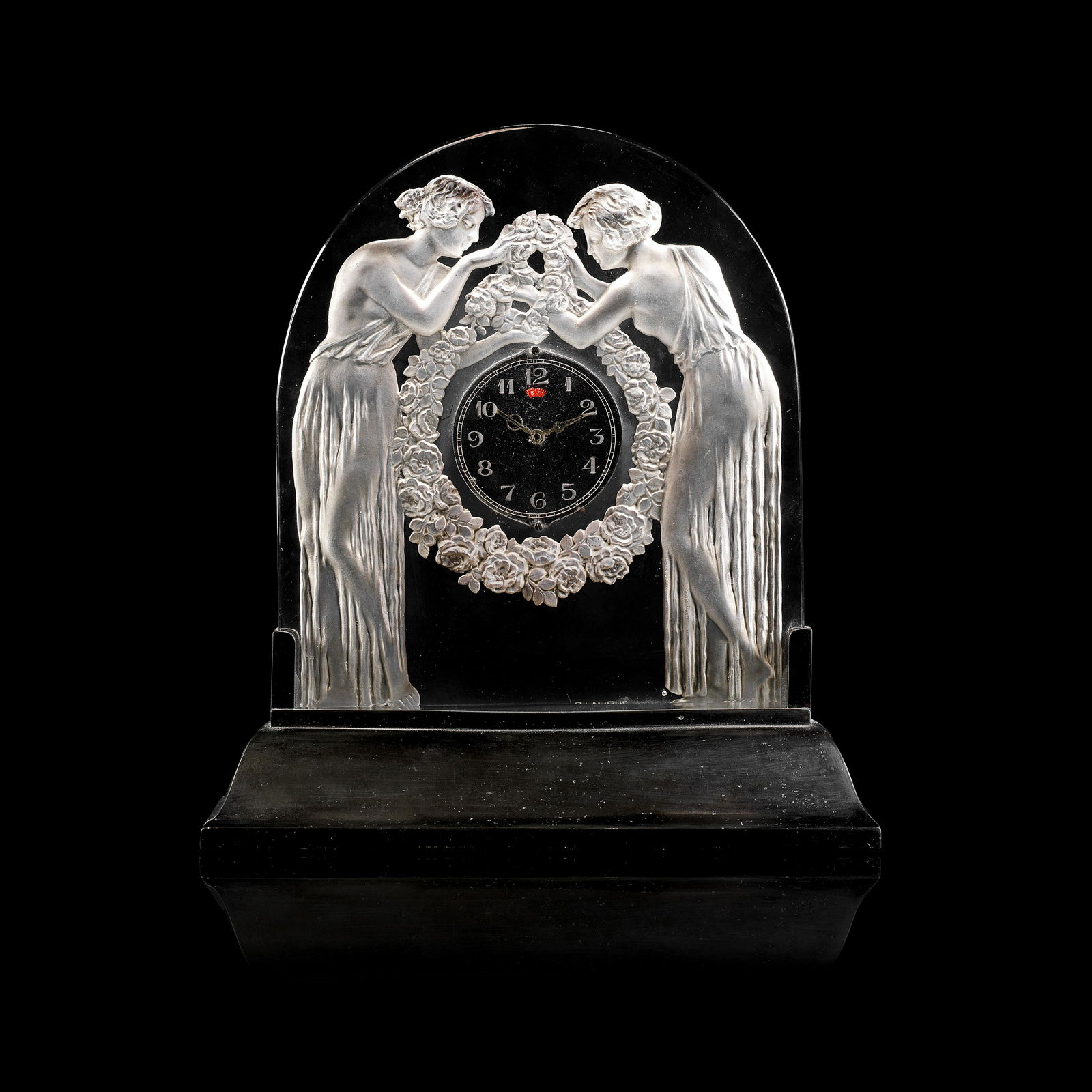 René Lalique  'Deux Figurines' mantel clock, designed 1926 (1 of 1)