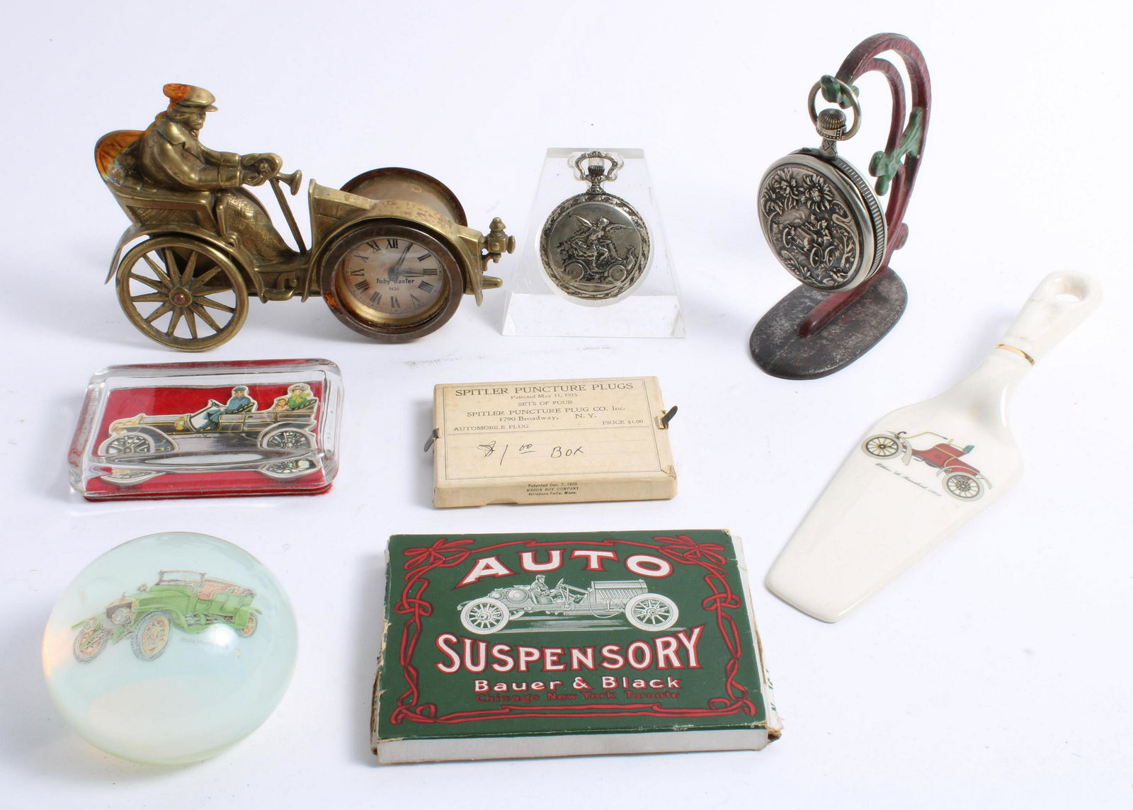 Assorted decorative automobilia,  ((Qty)) (1 of 1)