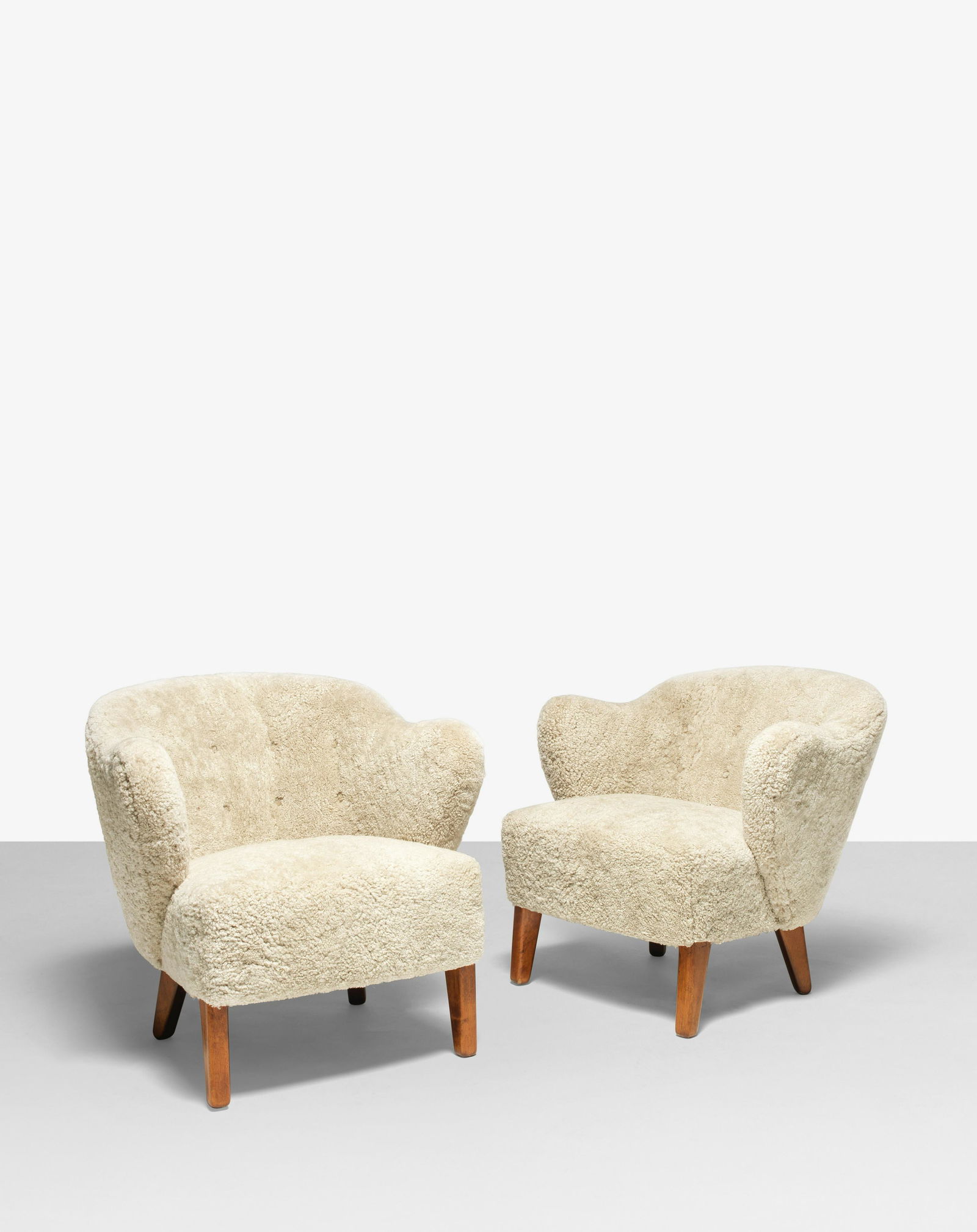 Flemming Lassen Pair of armchairs, designed 1940 (1 of 1)