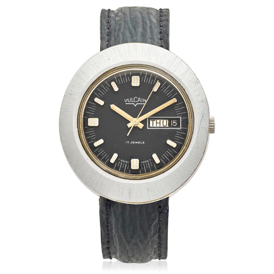 VULCAIN. A CHROME PLATED AUTOMATIC CALENDAR WRISTWATCH Disco Volante, Ref: H 75 131, c. 1975 (1 of 1)