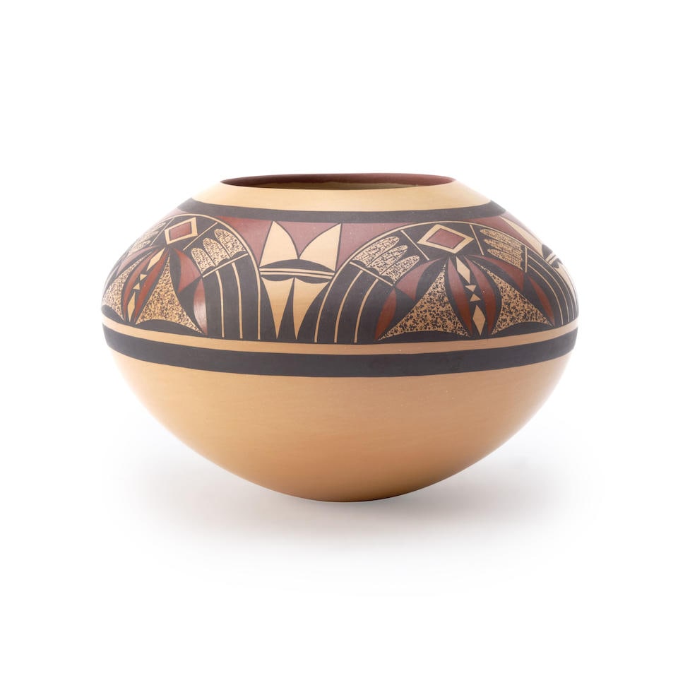 A Steve Lucas jar Steve Lucas, (Hopi, b. 1955) ht. 5, wd. 6 1/2 in. (1 of 3)