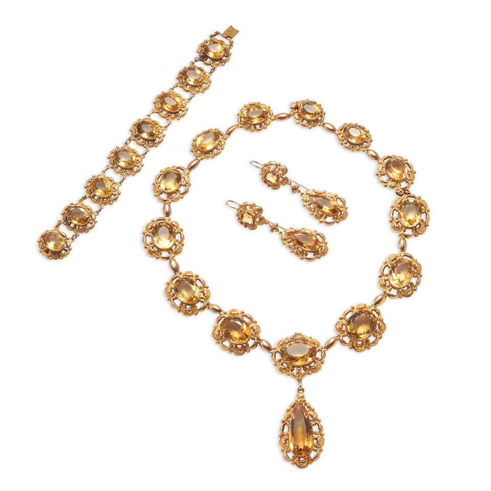 AN ANTIQUE GOLD AND CITRINE DEMI PARURE (1 of 1)