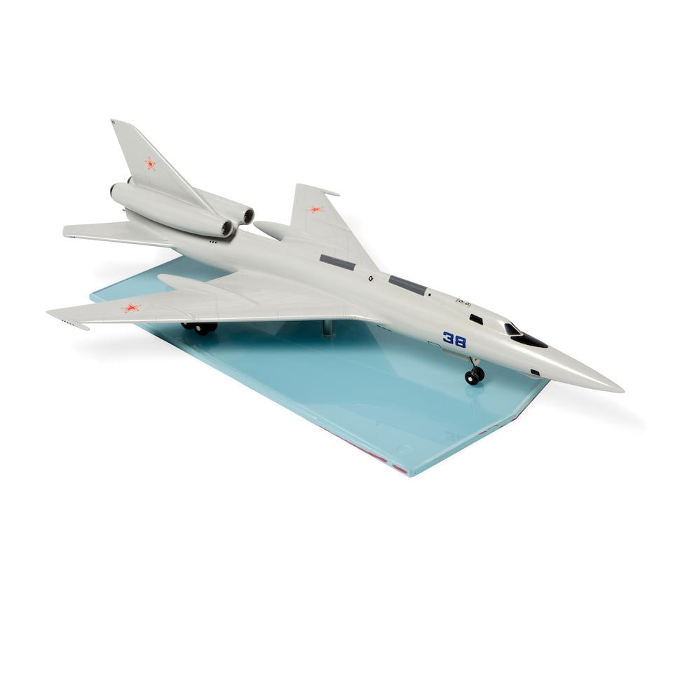 TUPOLEV TU-22 BLINDER CONTRACTOR'S MODEL. Mixed materials on plastic base, 1970s, 9-inch wingspa... (1 of 2)