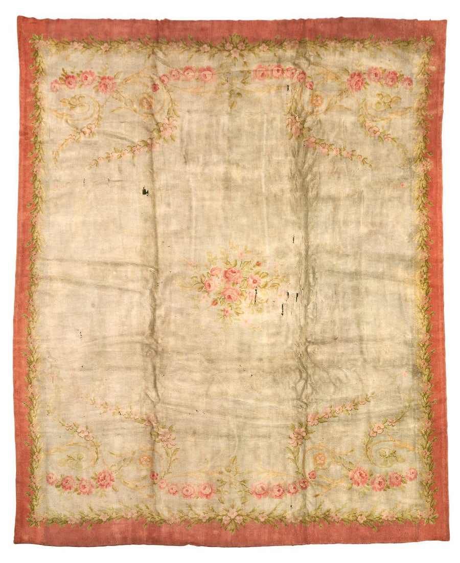 SAVONNERIE CARPET (1 of 1)