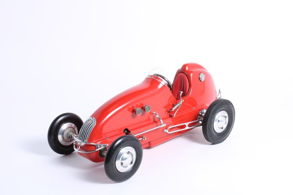 A replica of a Dooling Model F tether race car, (1 of 1)