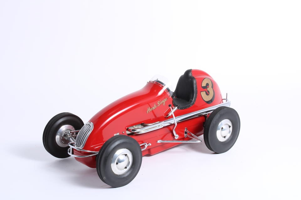 A replica Dooling Model F gas powered tether race car, American (1 of 1)