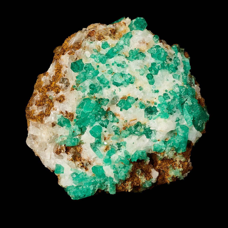 Emeralds In Matrix Auction emeralds-in-matrix-auction