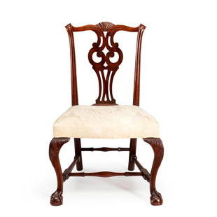 Chippendale Mahogany Side Chair, Boston, Massachusetts, c. 1780.: Chippendale Mahogany Side Chair,Boston, Massachusetts, c. 1780.The eared crest centering a fluted shell over pierced splat flanked by molded stiles continuing into raked rear legs, the