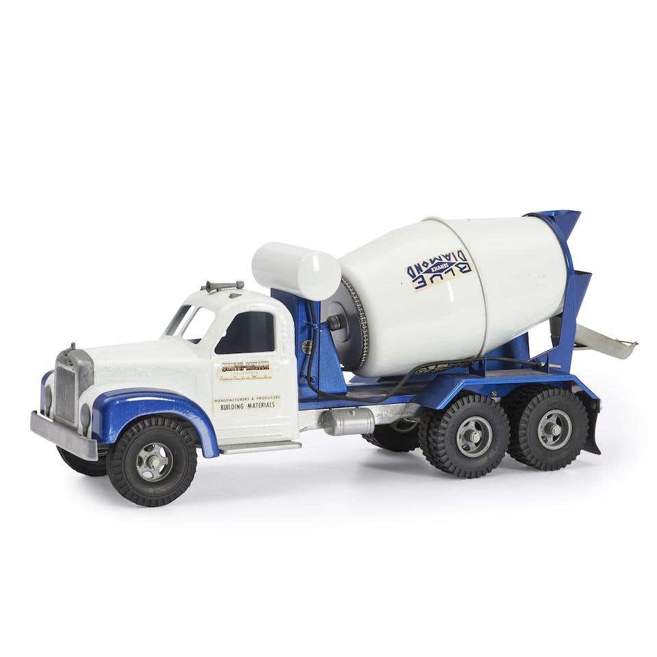 Fred Thompson, Smith-Miller, California, Die-cast Scale Model Blue Diamond Cement Mixer Truck, l... (1 of 1)