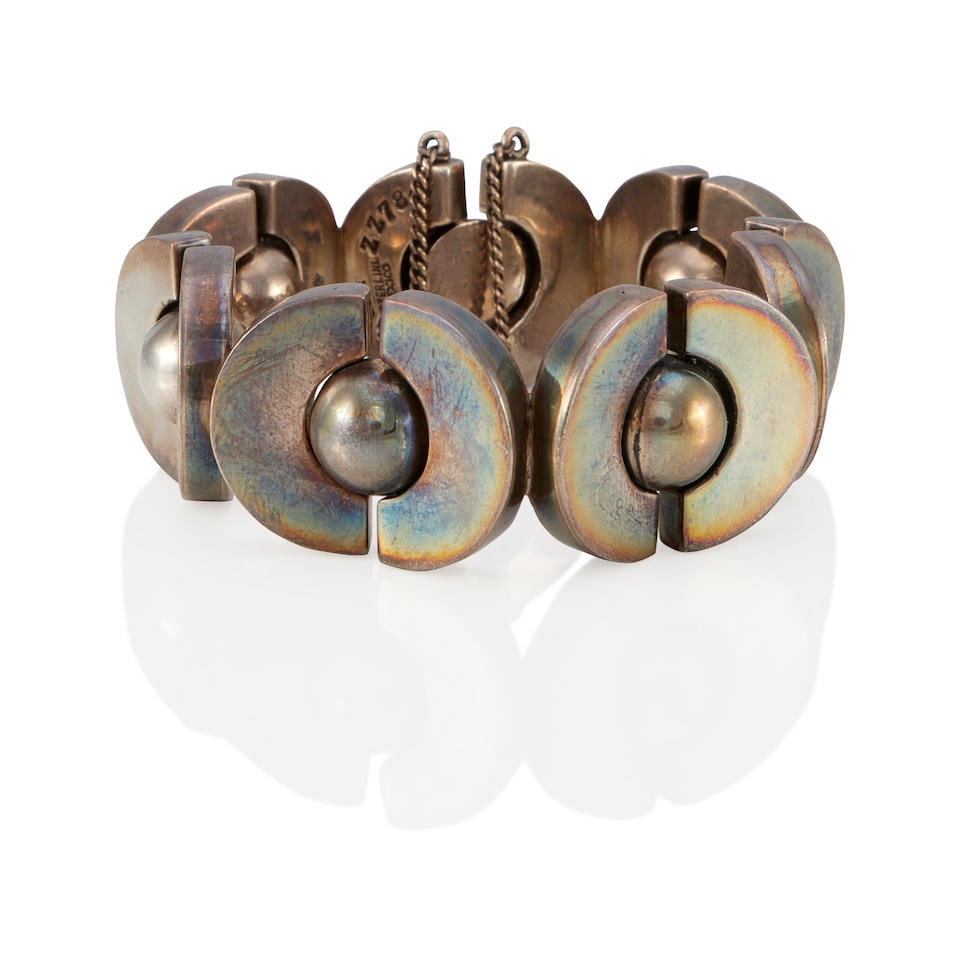 ANTONIO PINEDA: A SILVER LINK BRACELET (1 of 2)