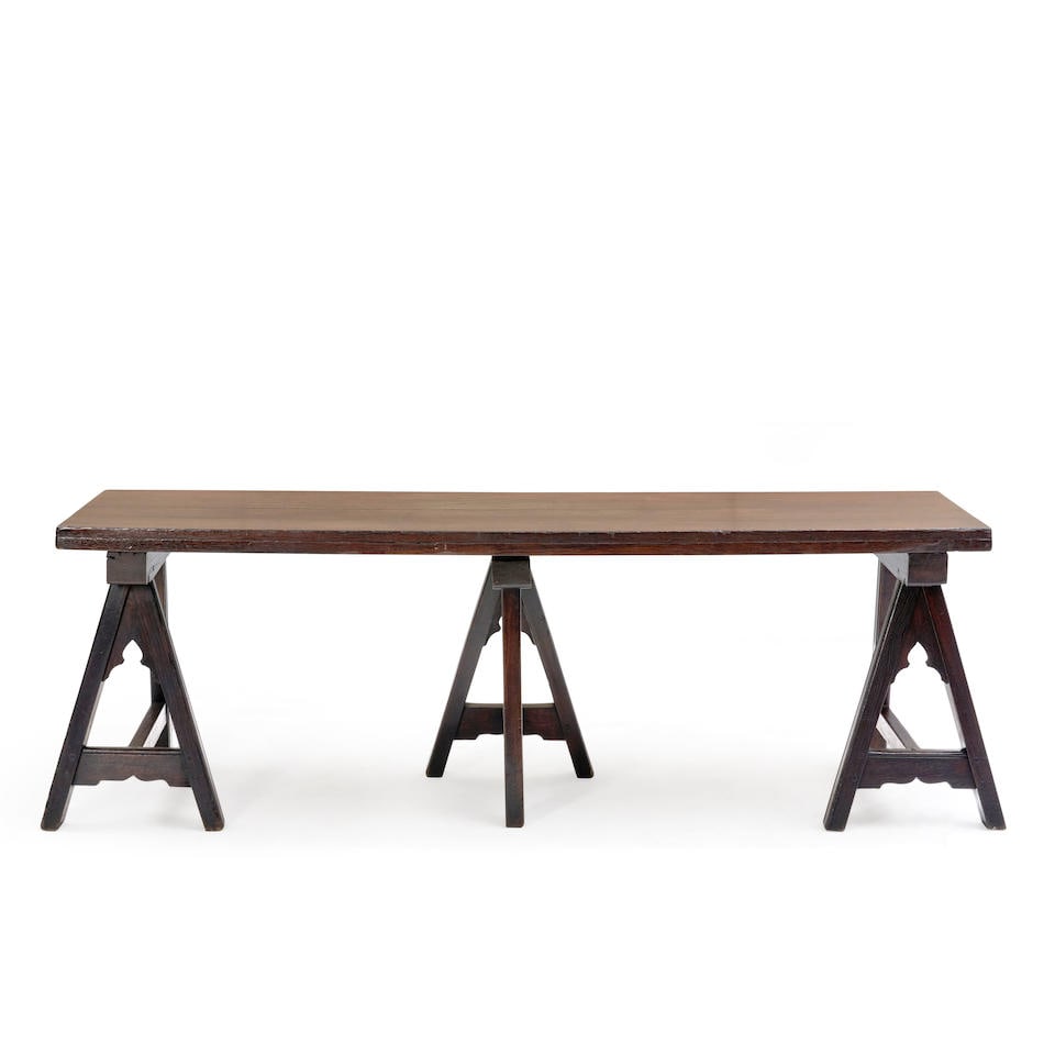 LARGE COUNTRY OAK DINING TABLE (1 of 1)