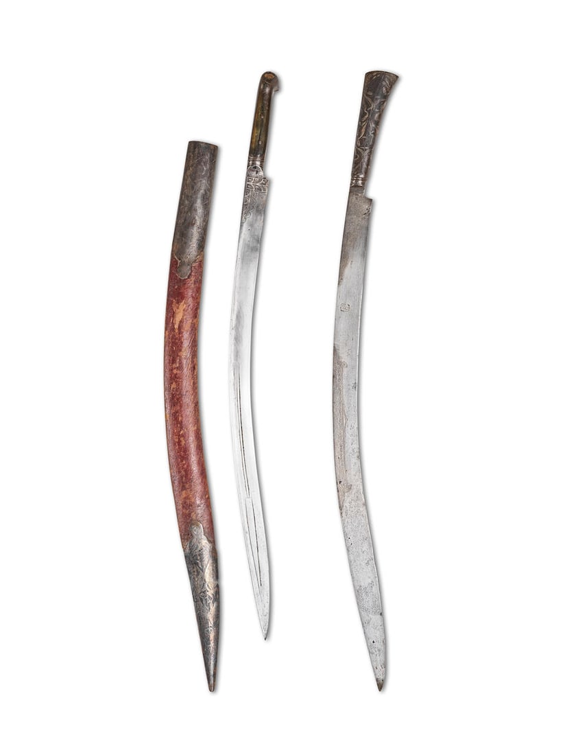 Deux épées Ottomanes en acier damasquiné argent (yataghans), Turquie XIXe siè... (1 of 2)