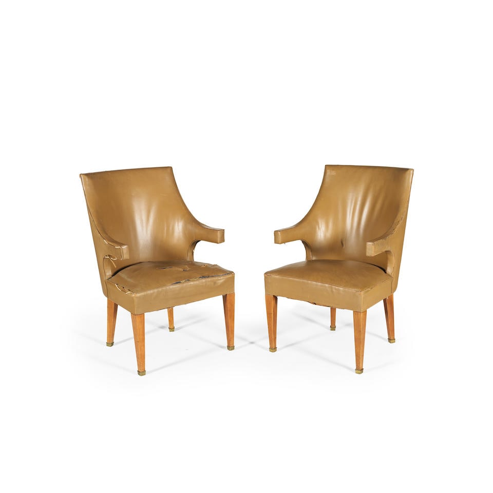 André Arbus Paire de fauteuils gondolesCréation 1954.Cuir d'origine, merisier et bronz... (1 of 1)