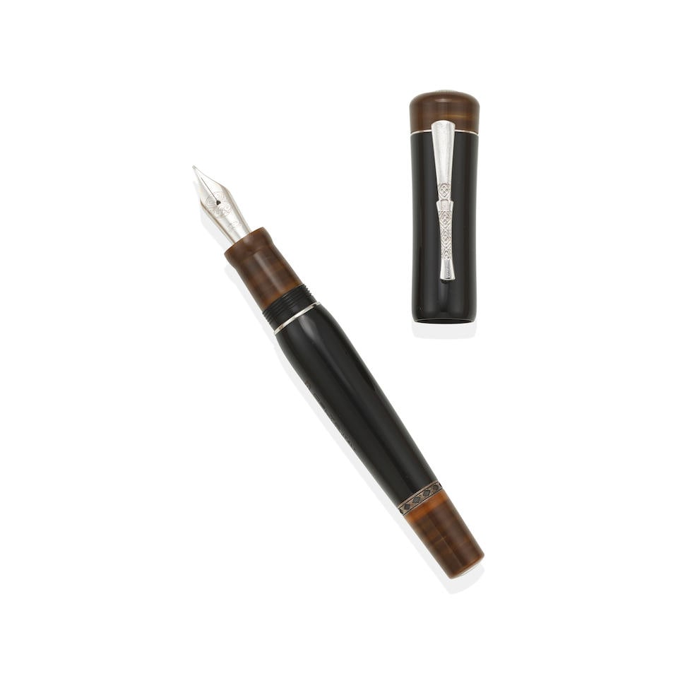 DELTA. A LIMITED EDITION SILVER AND RESIN FOUNTAIN PEN (1 of 1)