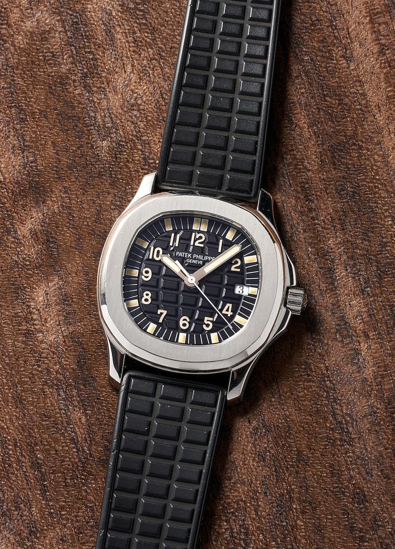 PATEK PHILIPPE. A FINE STAINLESS STEEL QUARTZ CALENDAR WRISTWATCH Aquanaut, Ref: 5064A-001, Purc... (1 of 4)