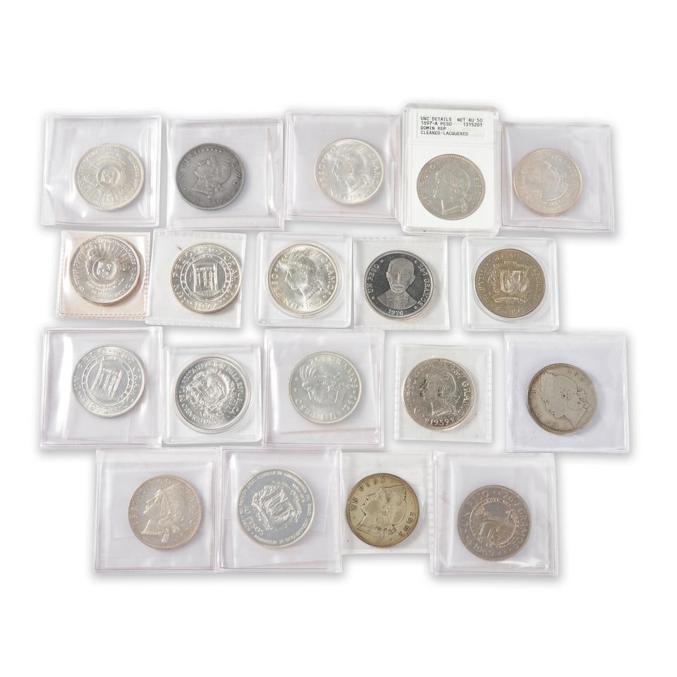Dominican Republic Collection of Eighteen 1 Peso Coins and One 10 Peso Coin. (1 of 1)