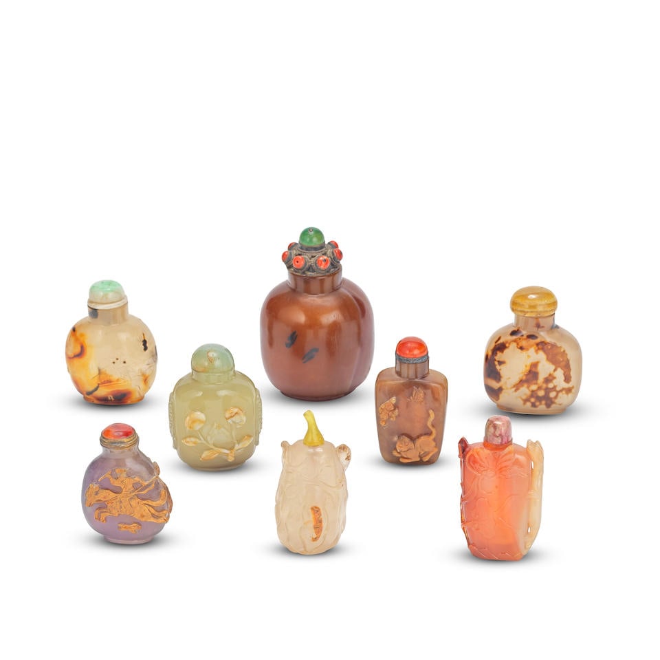EIGHT AGATE SNUFF BOTTLES 19th/20th century (16) (1 of 1)