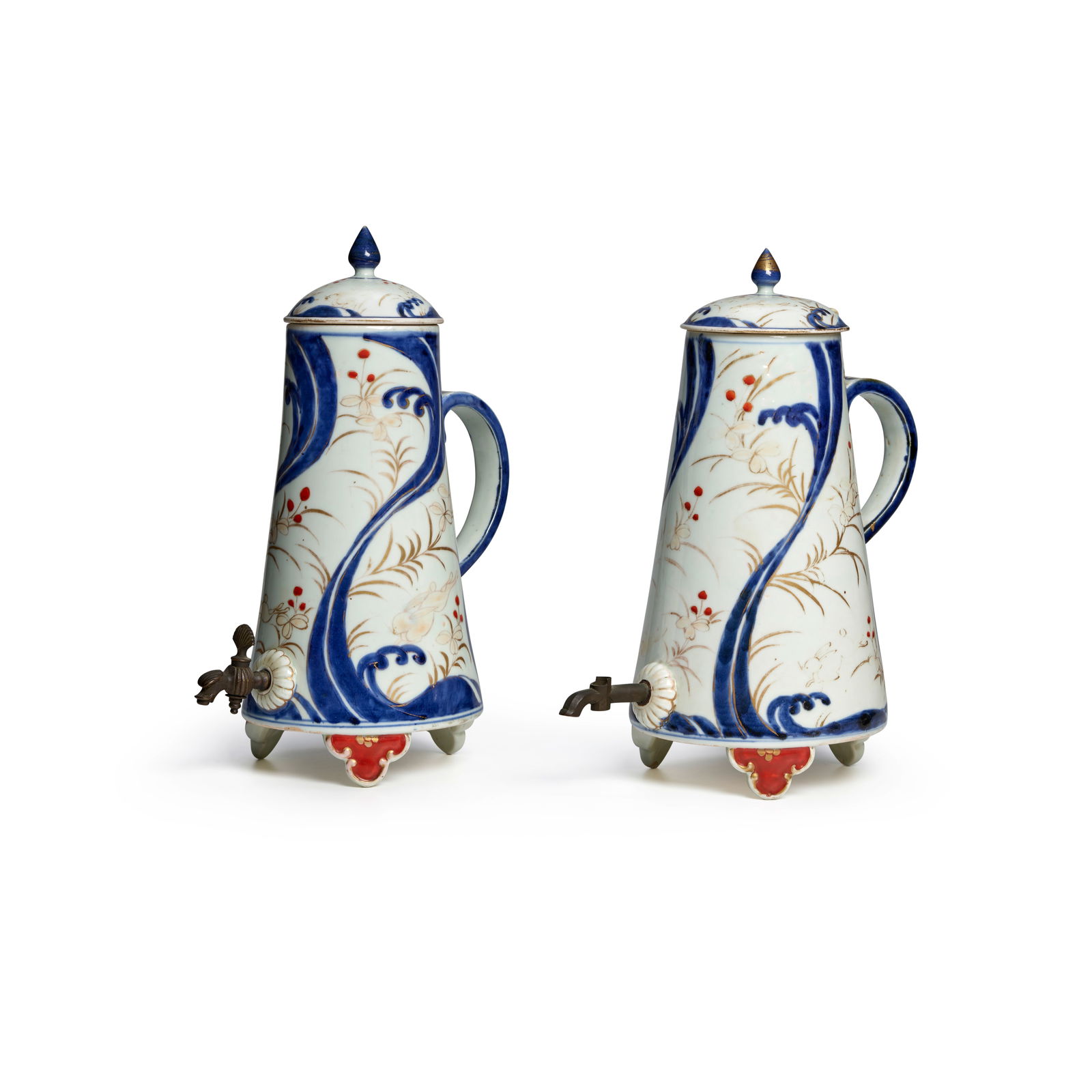 A PAIR OF PORCELAIN COFFEE POTS Hizen Ware, Imari Type Edo period (1615-1868), circa 1700 (2) (1 of 1)
