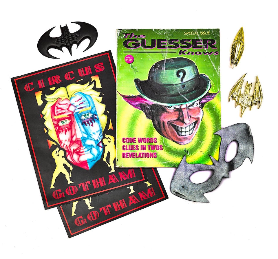 A GROUP OF BATMAN FOREVER AND BATMAN AND ROBIN PROP PUBLICATIONS AND OTHER MEMORABILIA (1 of 2)
