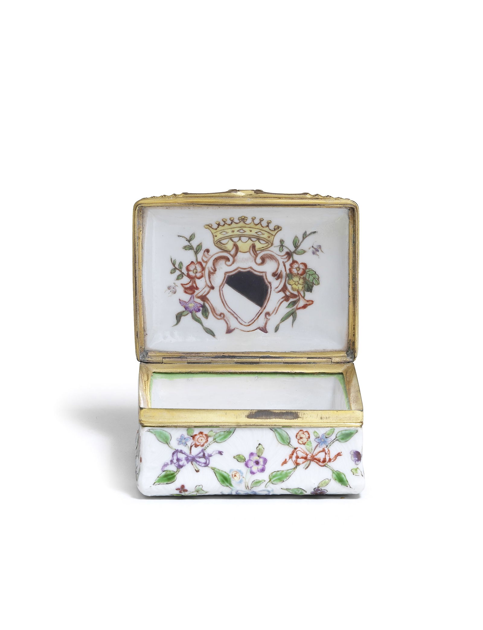 Tabatière rectangulaire armoriée monture en métal doré, Doccia, circa 1760A ... (1 of 1)