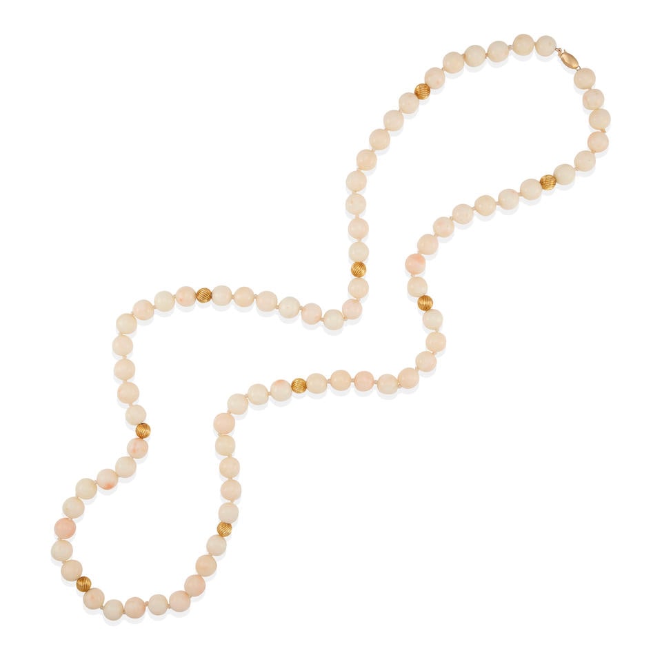 A 14K GOLD AND CORAL BEAD NECKLACE (1 of 2)