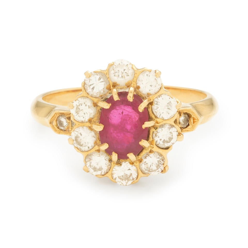BAGUE RUBIS ET DIAMANTS RUBY AND DIAMOND RING (1 of 3)