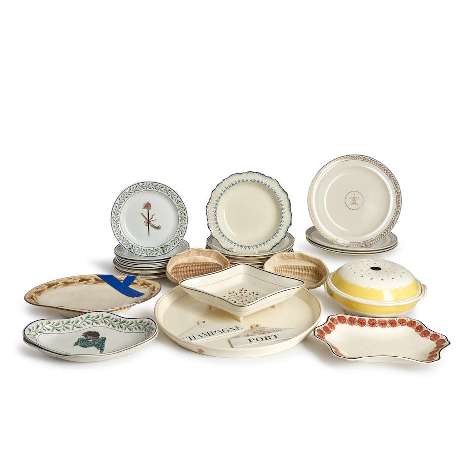THIRTY-THREE WEDGWOOD TABLE ITEMS (1 of 1)