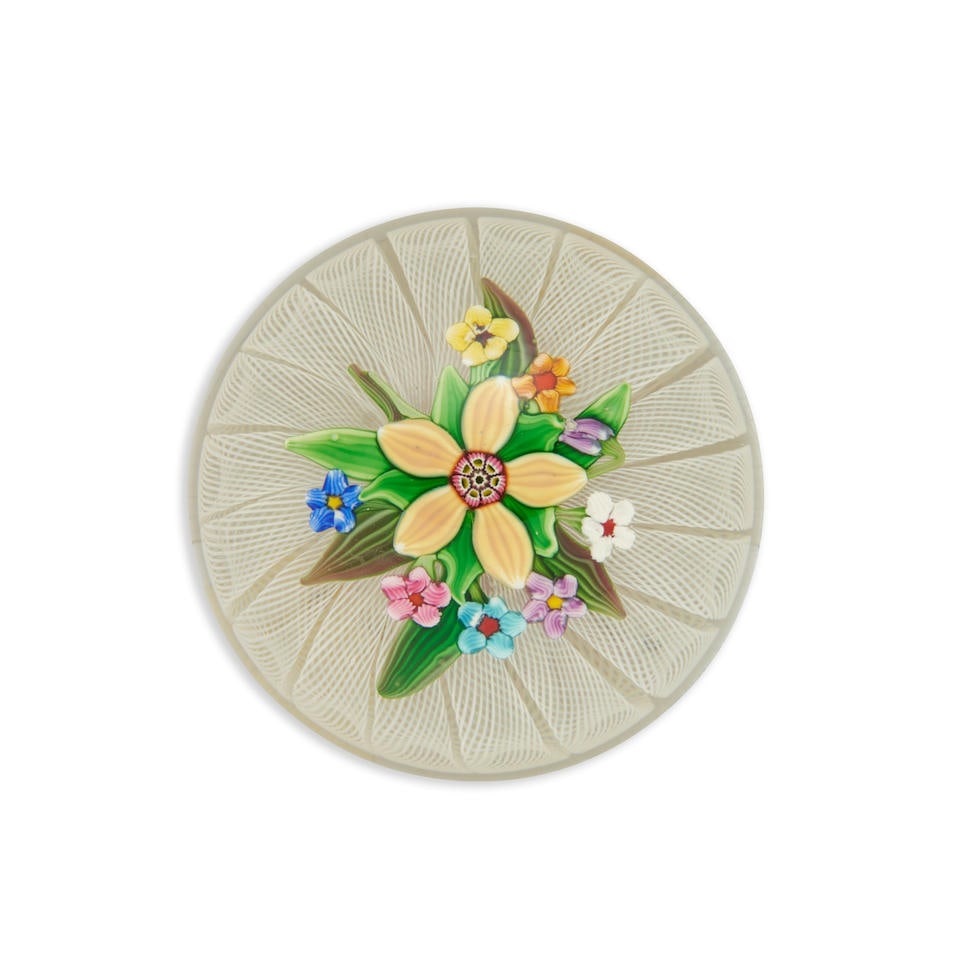 PAPERWEIGHT WITH FLORAL BOUQUET ON MUSLIN GROUND ATTRIBUTED TO PAUL YSART, mid-20th century, unm...: PAPERWEIGHT WITH FLORAL BOUQUET ON MUSLIN GROUND ATTRIBUTED TO PAUL YSART, mid-20th century, unmarked, ht. 2, dia. 2 7/8 in. Footnotes: Provenance The Joan and Rif Freedman Collection, Massachusetts F