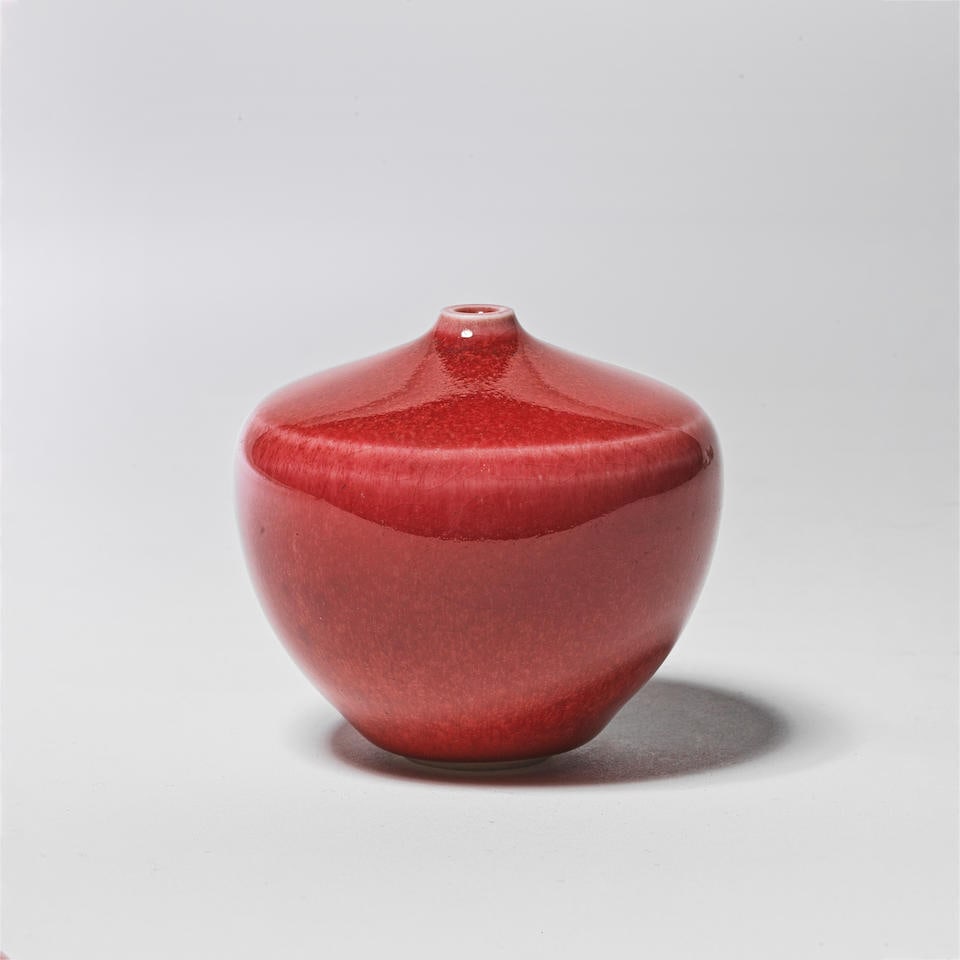 Robert Deblander Vase, 1975-1980: Robert Deblander Vase, 1975-1980 Porcelaine émaillée. 5.8 cm, 6 cm Signé DEBLANDER. Footnotes: Robert Deblander Vase, 1975-1980 Glazed porcelain. 5.8 cm high, 6 cm diameter Incised DEBL