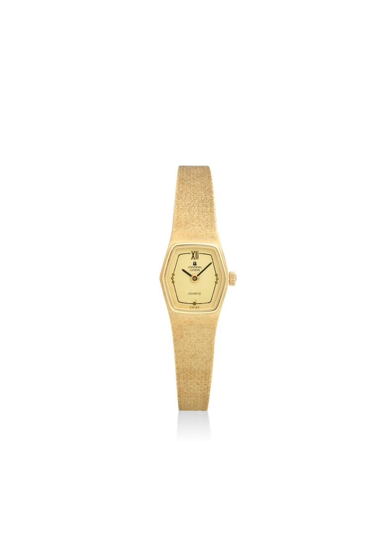 [NO RESERVE] UNIVERSAL GENÈVE. A 14K GOLD QUARTZ BRACELET WATCHRef: 15760, c. 1980s (1 of 1)