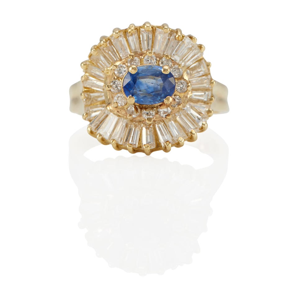A 14K GOLD, SAPPHIRE AND DIAMOND RING (1 of 3)