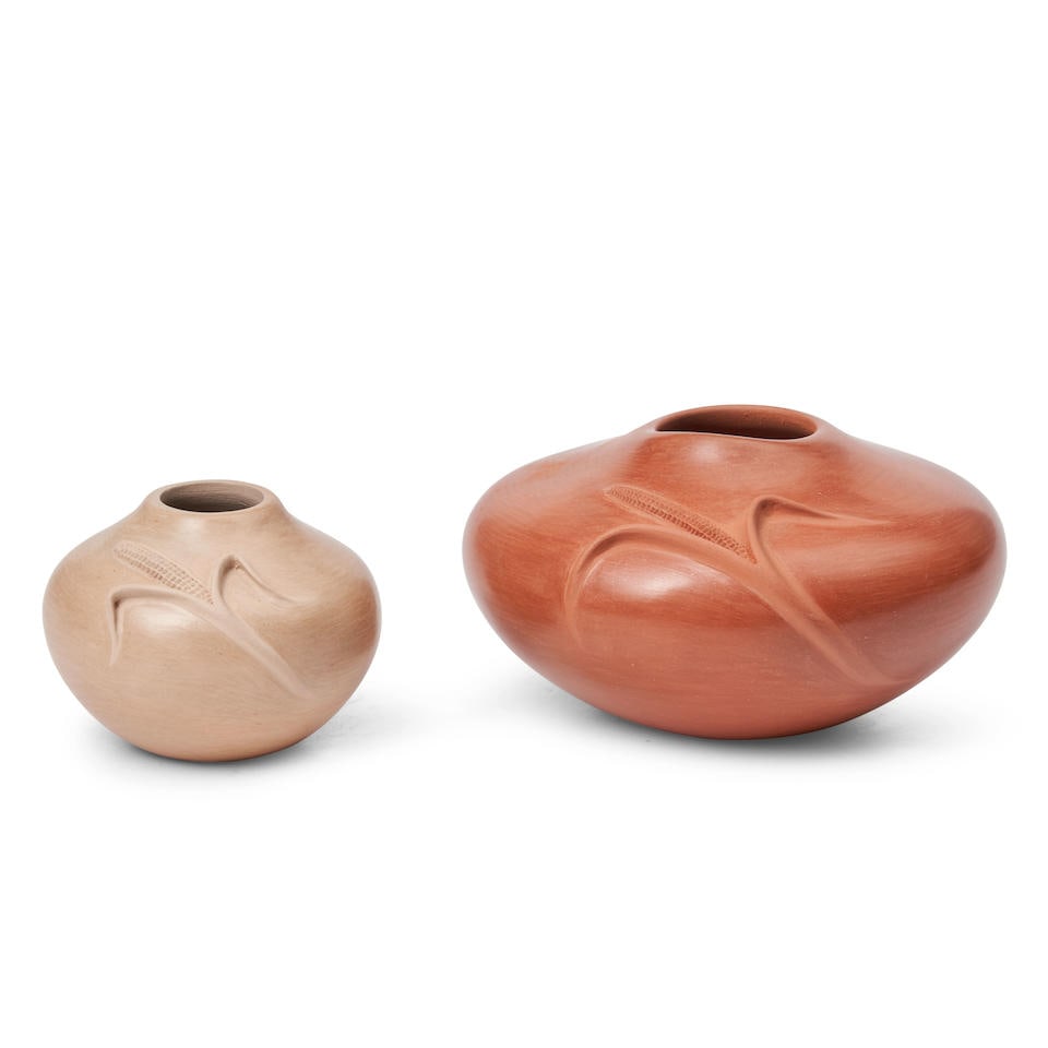 Two Iris Youvella Nampeyo corn jars Iris Youvella Nampeyo, Hopi/Tewa, (1944-2018) ht. 3, wd. 6, ... (1 of 3)