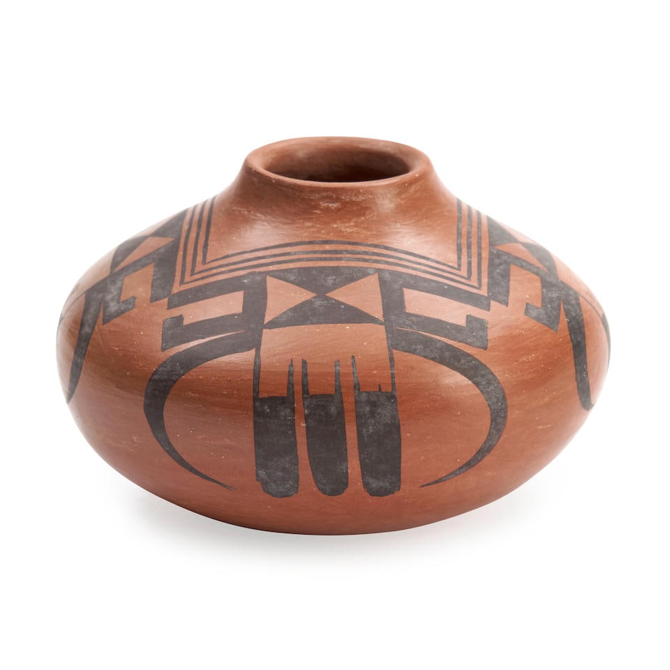 A Rachel Sahmie (Koo Loo) Nampeyo pottery jar Rachel Sahmie Nampeyo, Hopi-Tewa, (1956-2022) ht. ...: A Rachel Sahmie (Koo Loo) Nampeyo pottery jar Rachel Sahmie Nampeyo, Hopi-Tewa, (1956-2022) The small redware jar with geometric designs from the opening, signed 'Nampeyo Koo Loo.' ht. 2 3/4, wd. 4 1/