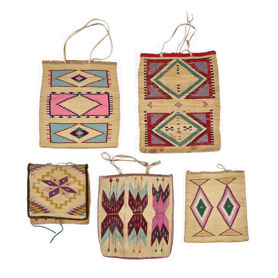 Five Plateau cornhusk bags 14 1/2 x 12, 13 x 11 1/2, 12 1/2 x 11, 10 1/2 x 9 1/4, and 8 3/4 x 8 ... (1 of 2)